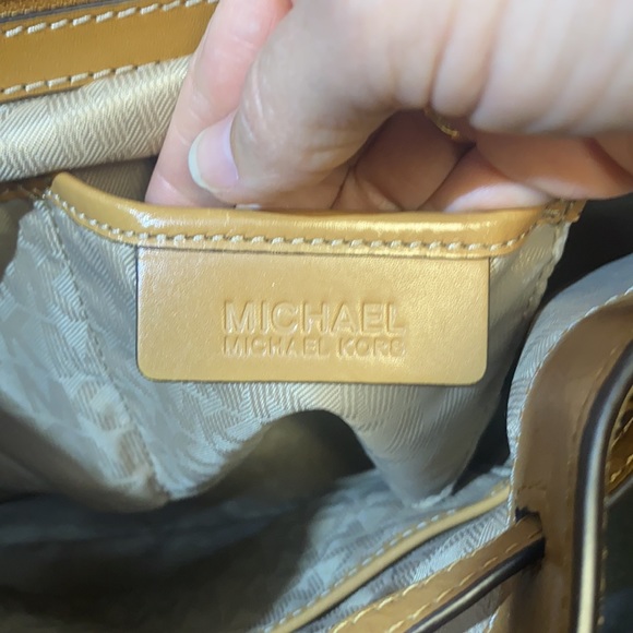 Michael Kors leather suede backpack GUC - Picture 8 of 15